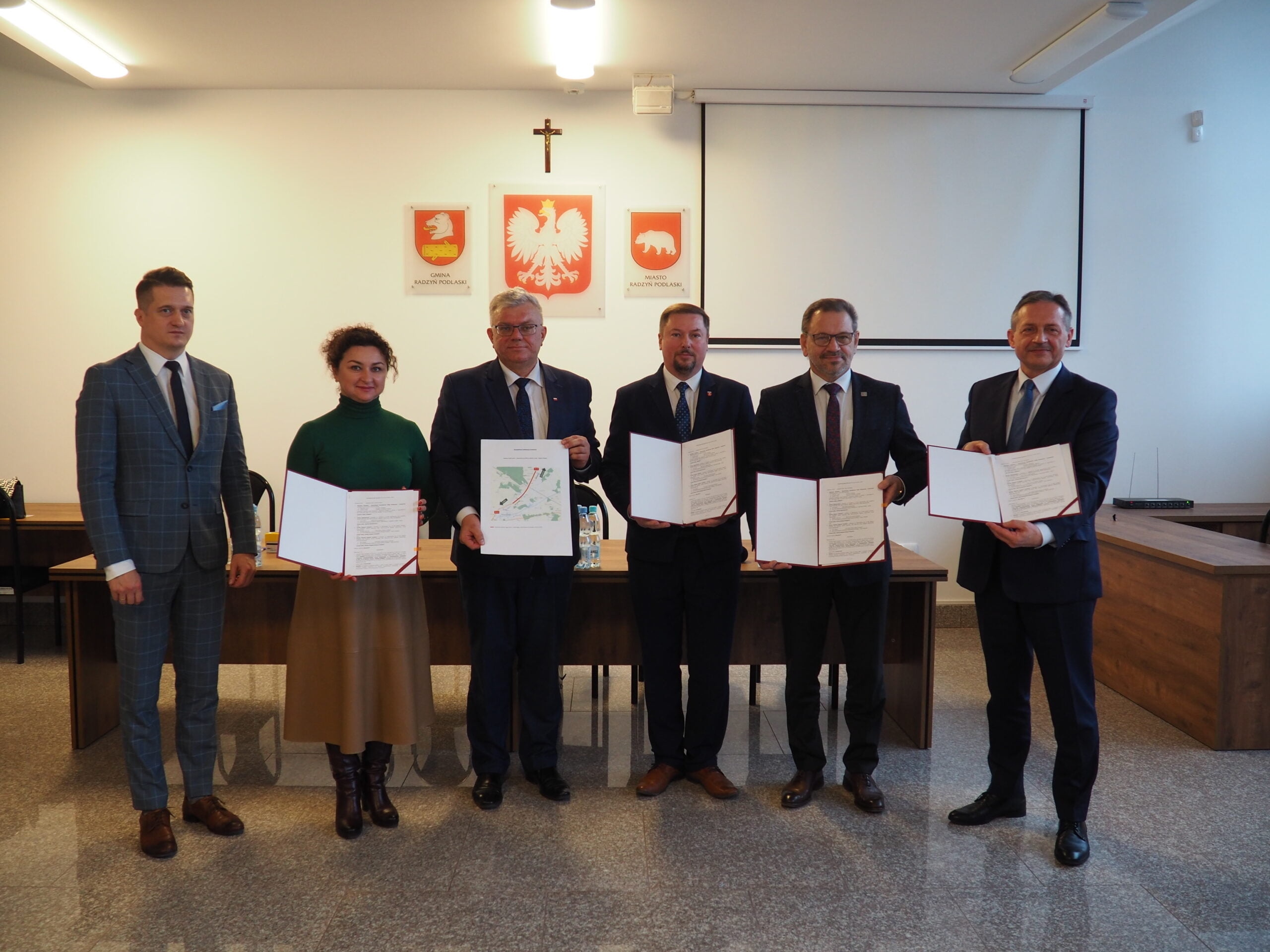 Porozumienie ws. budowy ścieżki pieszo-rowerowej z Radzynia do Turowa podpisane!